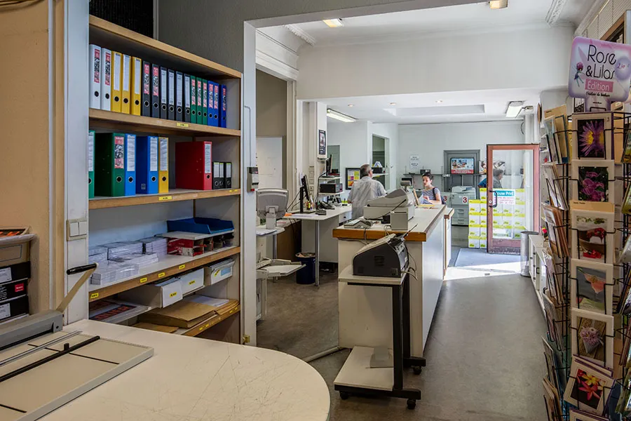 Comptoir et rayon papeterie